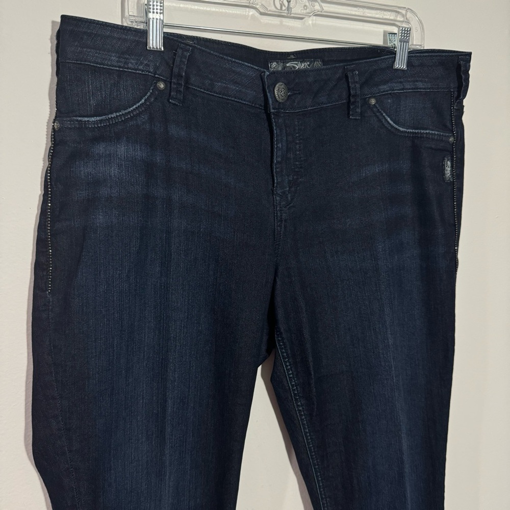 Silver Jeans‎ Women's Suki Jegging Dark Wash Size 18 Minimalist Casual Preppy - Picture 2 of 10